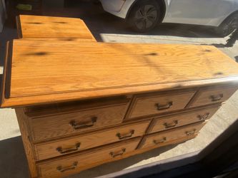 Solid Wood Oak Dresser 8 Drawer
