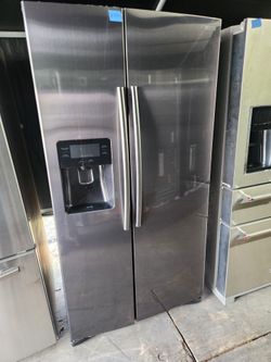 Samsung Side-By-Side Fridge