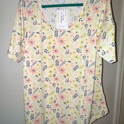 NWT LuLaRoe Morgan Floral Top - Size XL