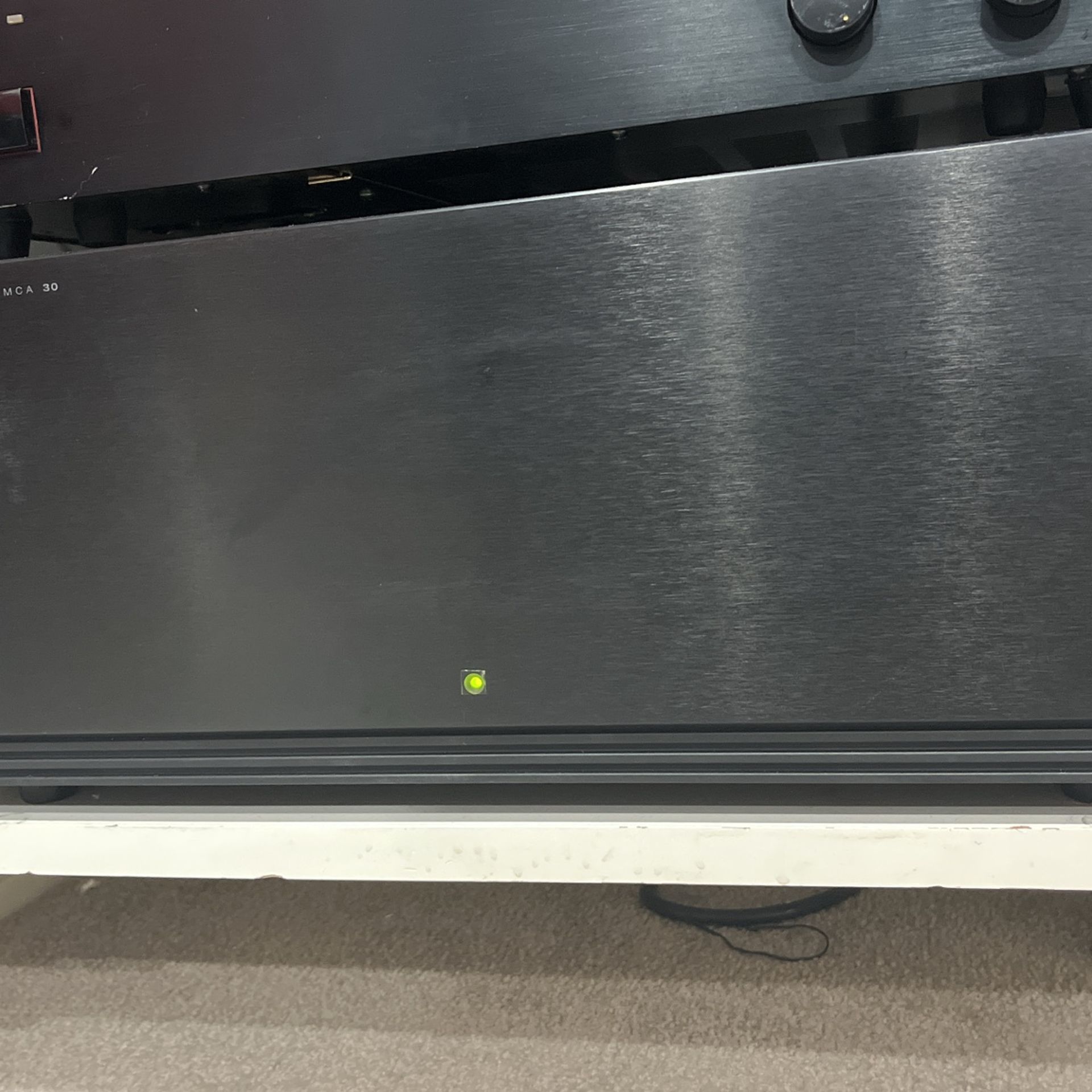 Anthem MCA 30 Power amplifier 3 Channel amp