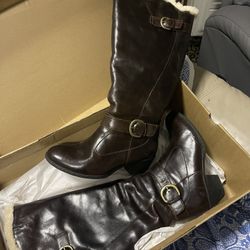 Winter leather boots