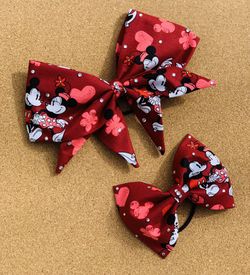 Hair bows