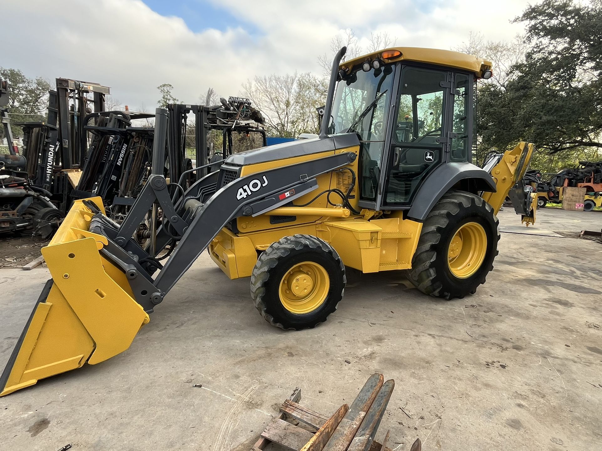 2008 JOHN DEERE EXCAVATOR