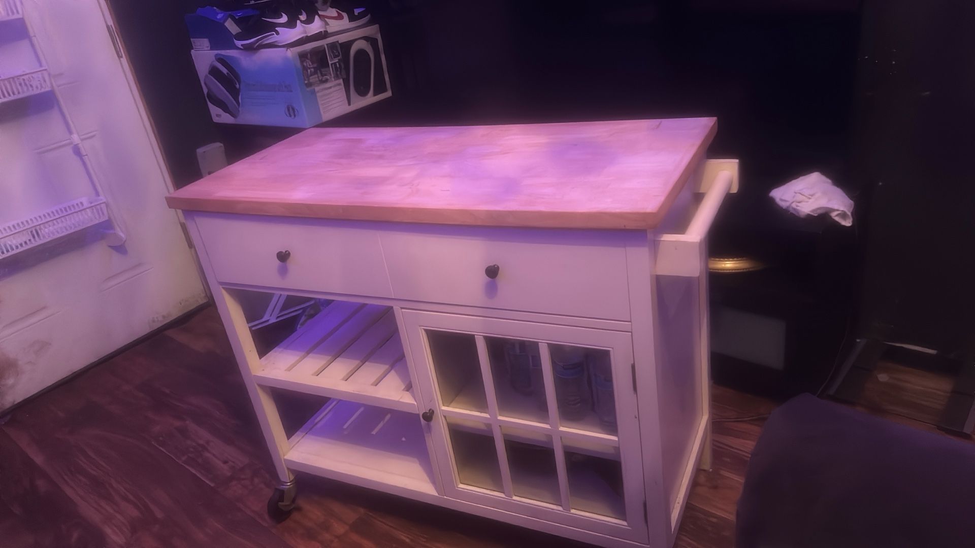 Kitchen Shelf/tabel On Wheels