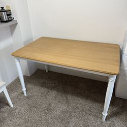 Dining Table and 4 Chairs