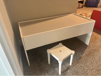 IKEA dundra kids table