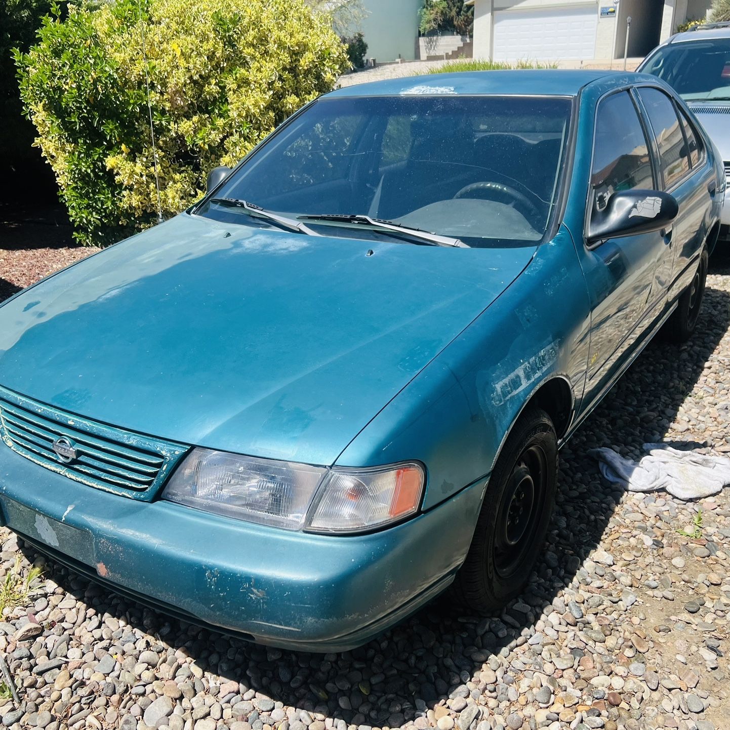 1996 Nissan Sentra