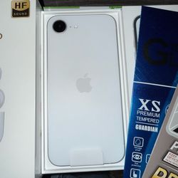 Iphone 16e white