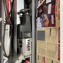 Porter Cable Tiger Saw