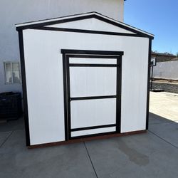 Shed 10x10x10H