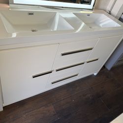 Vanity 60 X19.5 X35