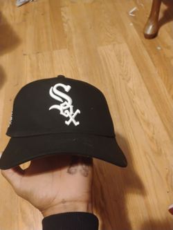 Used béisbol hat