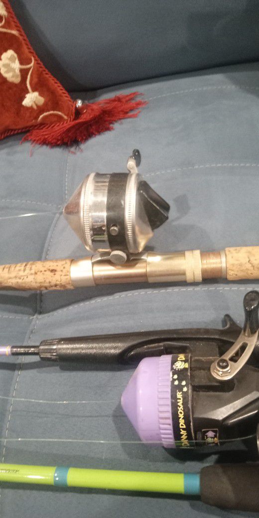 Closed Fishing Reel And Rods