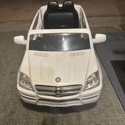 Electric Mercedes SUV Kids