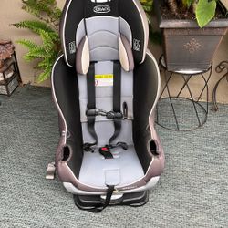 Free Car seat Encinitas
