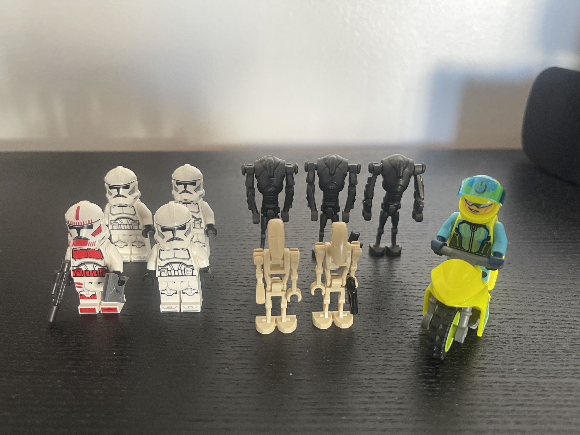 Lego Mini Figure Lot
