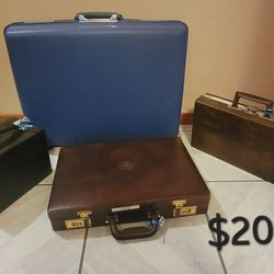 Vintage hard case suitcase, cassette case, 8 track tape case and briefcase. $20 ea
Pick up in Harlingen near Walmart.
Antiques, Telephones & Flags
Mal