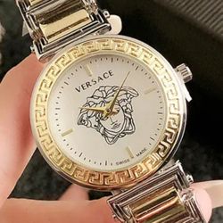 Versace sale outlet watch