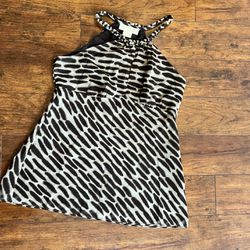 MICHAEL MICHAEL KORS Brown Halter Animal Print Top Size 6  PreLoved kept in like new conditions. Reflects light wear. Please refer to photos for detai