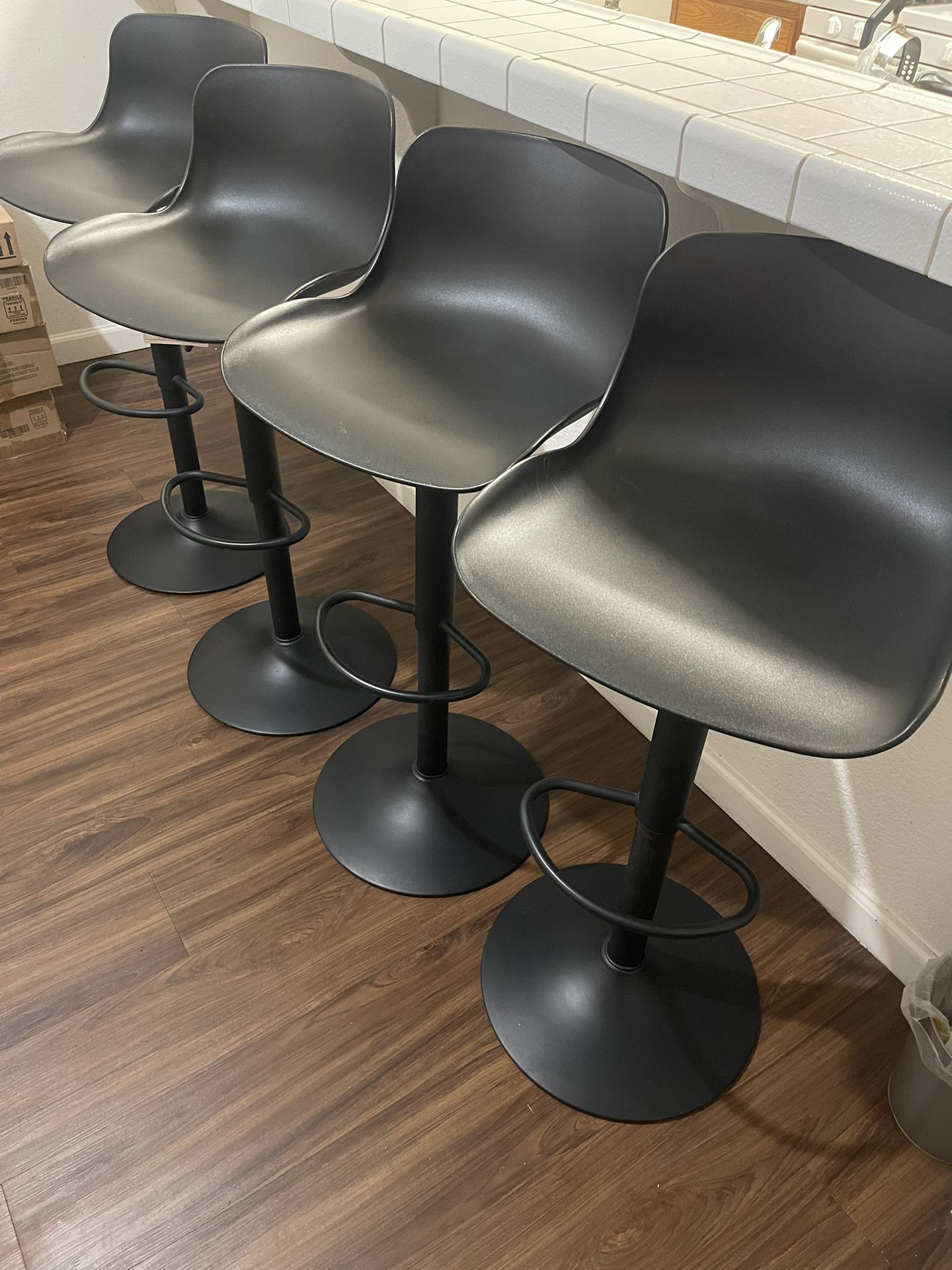 Bar Stools / Bancos Para Barra