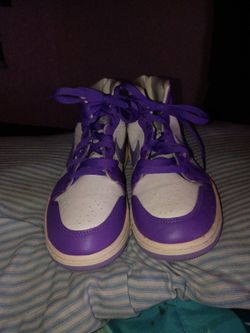 Nike Dunk Low Purple White Sneakers