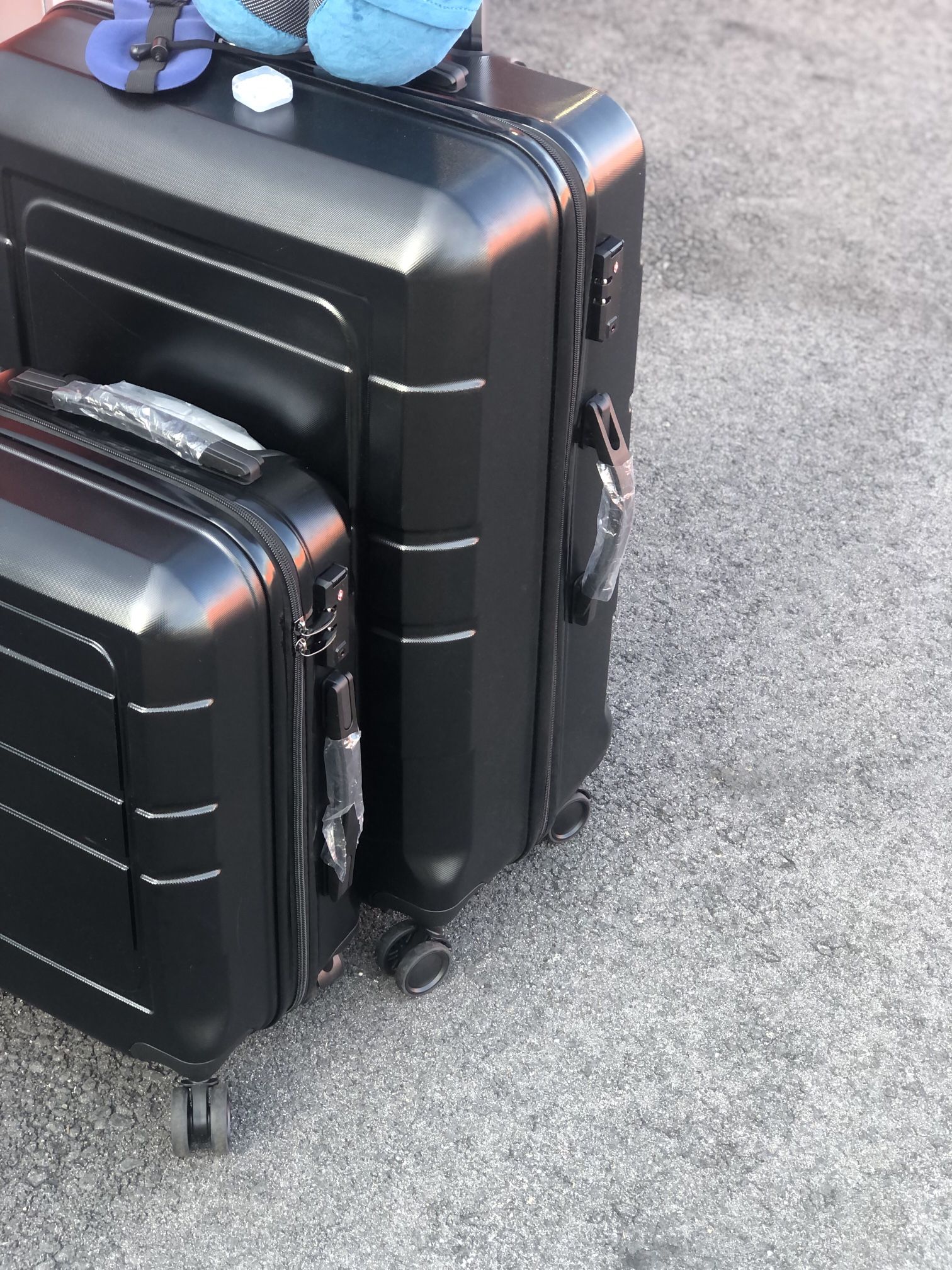 2 Set Luggage Size Large And Carry On