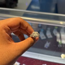 14k Diamond Ring