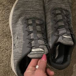 Sketchers men’s size 13 $10, Like New