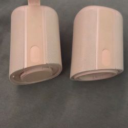 Surround sound Bluetooth speaker