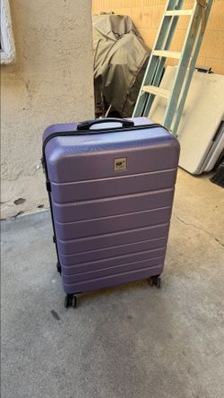 Suit case