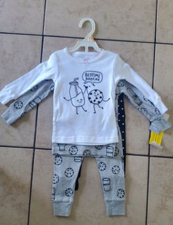 New Baby Girl 4pc Set. Size 12 Months