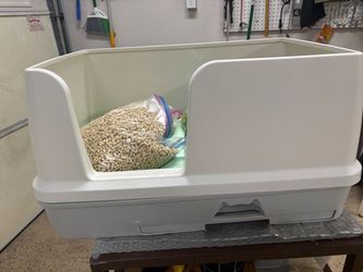 Breeze Litter Box