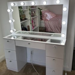 Vanity Desk 