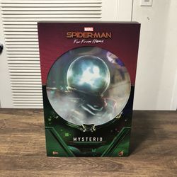 Hot Toys Spiderman Far From Home Mysterio 