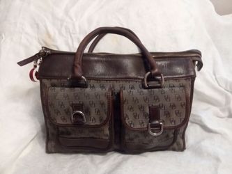 Dooney & Bourke Signature Handbag