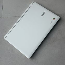 Acer Chromebook 11 Laptop 11.6” – Great Working Condition -  Student School Computer – Charger Included