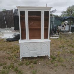 Antique Cabinet Hut