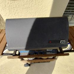 Gas Grill With Gas Tank