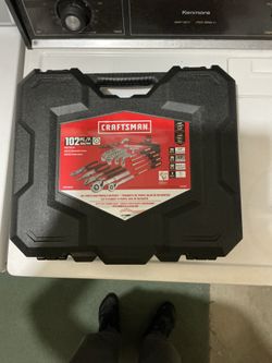 New Craftsman Tool Set in Case, 102 Pieces, retail is $125