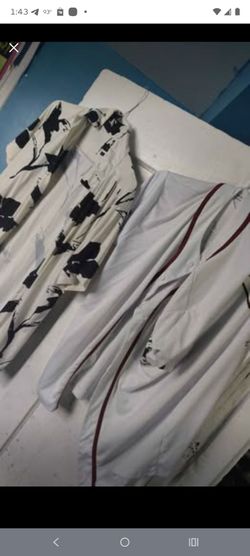 Gray & White Patterned Curtain Panel – Used
