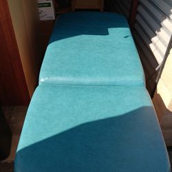 Massage/therapy Chair