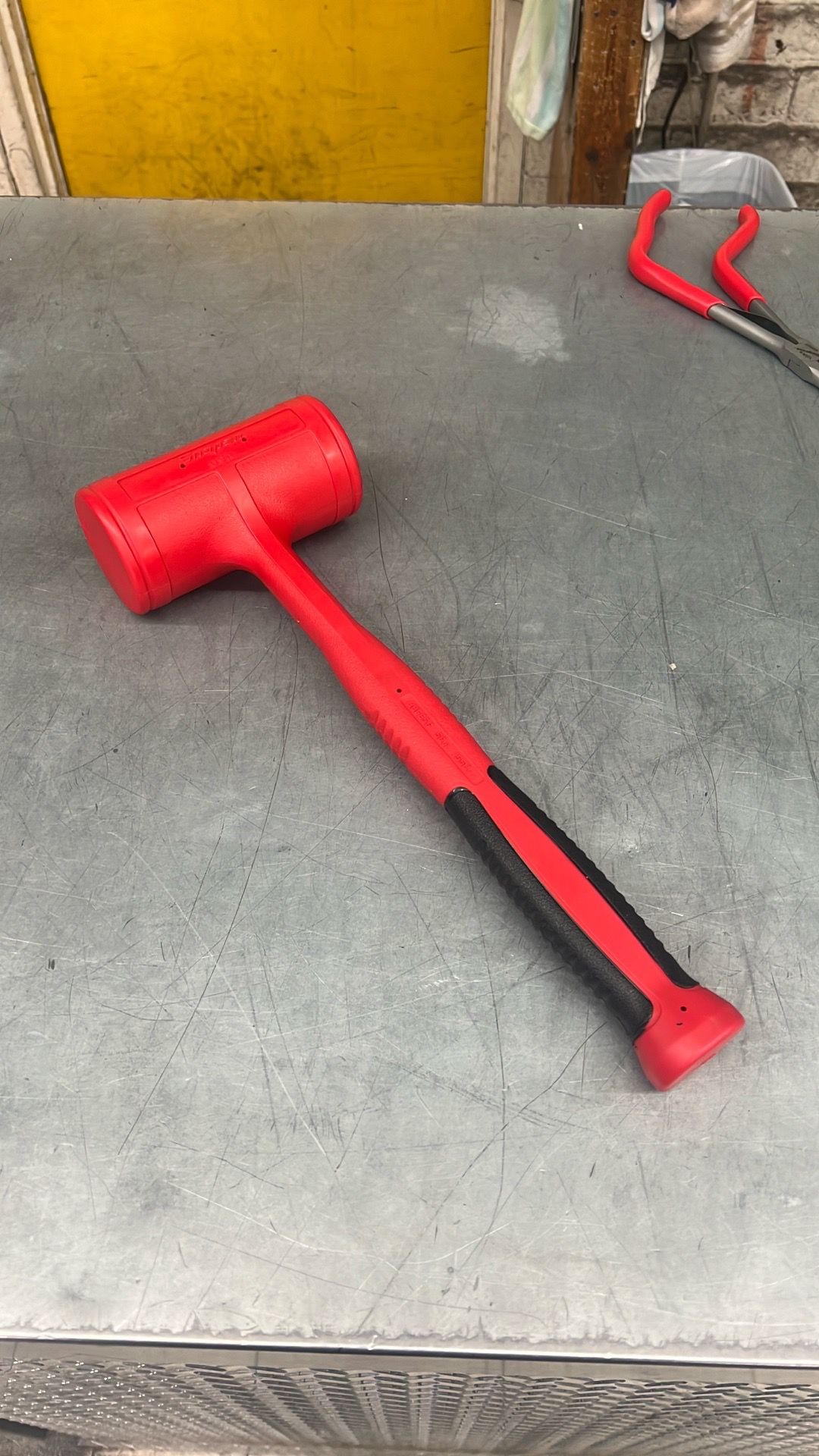 Snap On HBFE56 Soft Grip Dead Blow Hammer