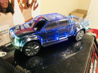 Portable mini Bluetooth speakers // mini bocina Bluetooth