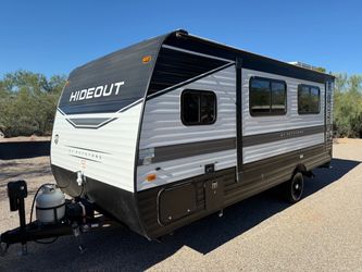 2022 Keystone hideout 23ft