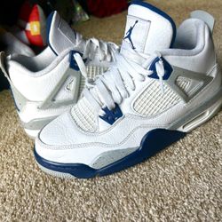 Jordan 4