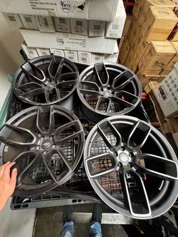 Set of 4 Aftermarket Alloy Wheels