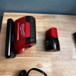 Milwaukee M12 Rover Light And Charger 