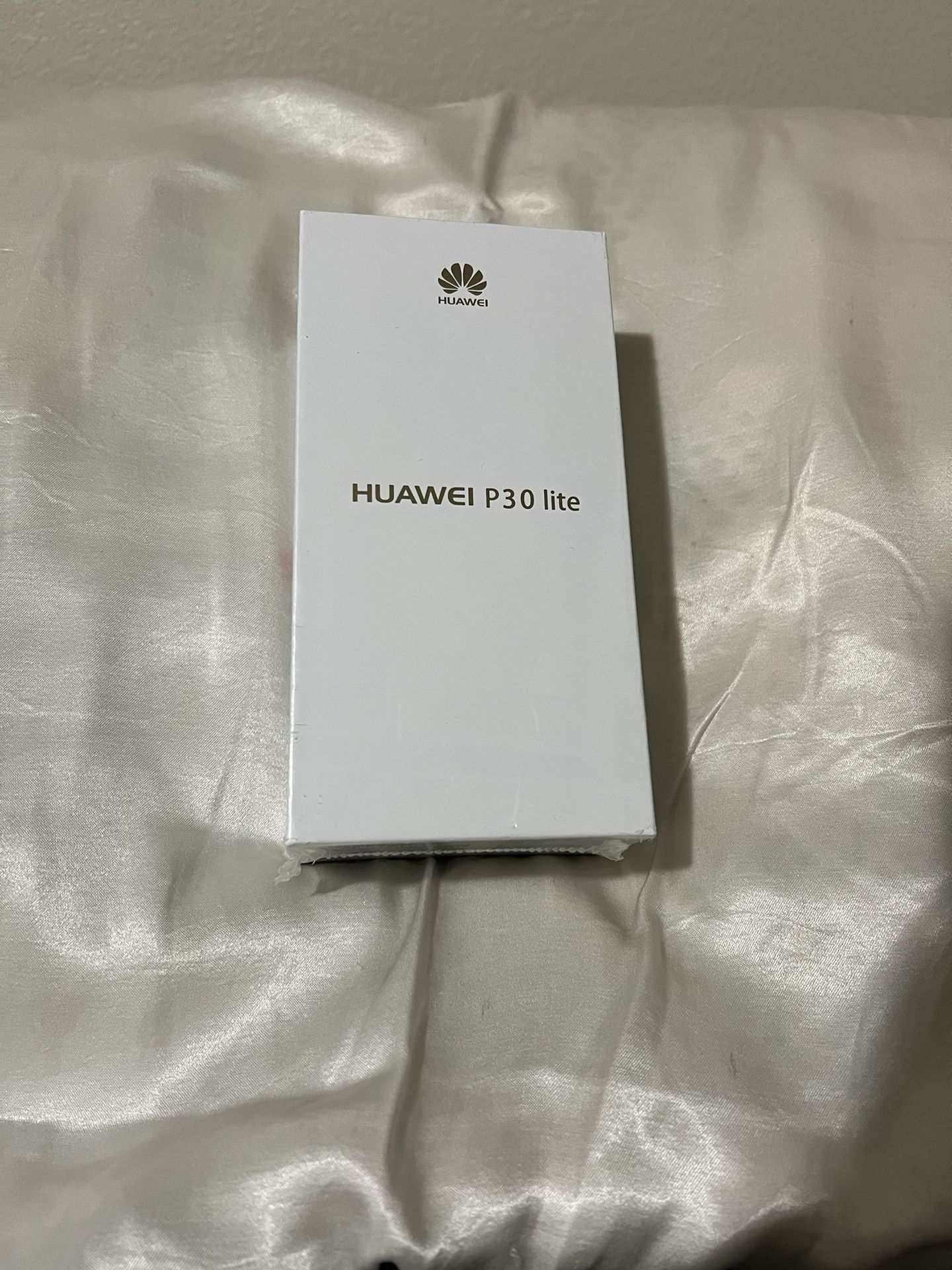 HUAWEI P30 lite