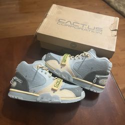 Travis Scott Trainers Size 8.5