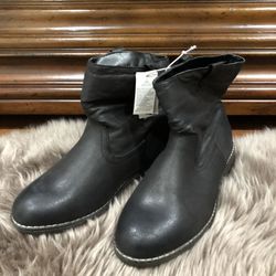 Brand new Old navy girls boots